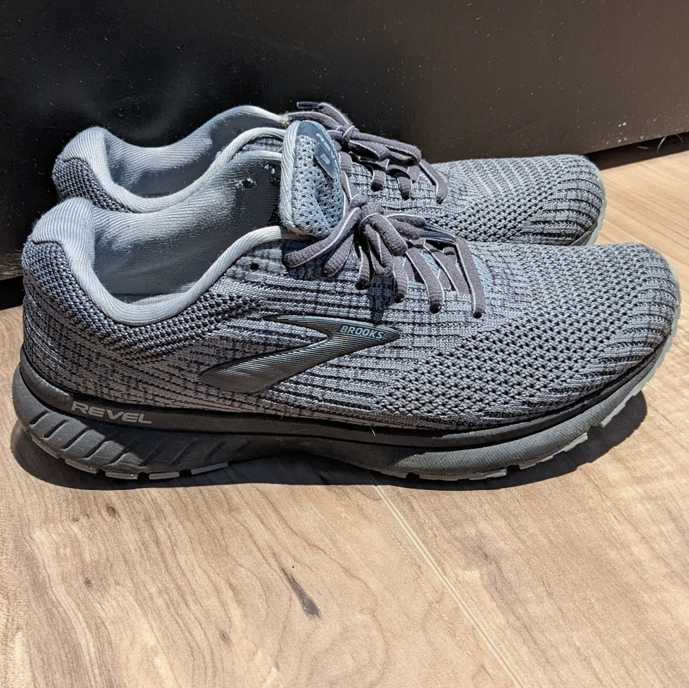 Brooks Revel 3